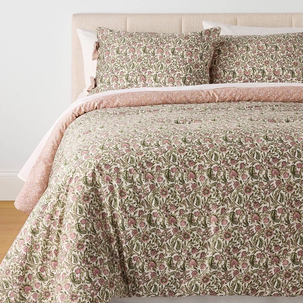 Full/Queen 3pc Reversible Floral Comforter Set - Threshold with Studio McGee
